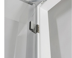 
Mit der Hilfe von DANAmotion Easy GT ist die finale Öffnungsposition einer Glastür zwischen 90–140 Grad frei einstellbar. 



 - Foto: Dana