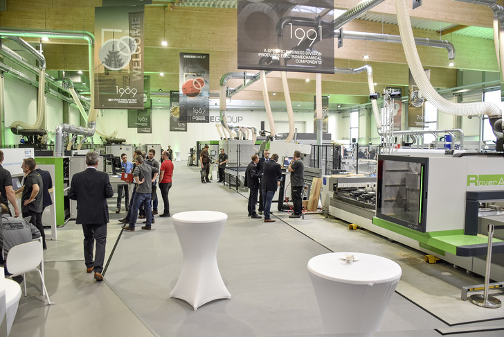 Für den Bau des neuen Showrooms investierte das Unternehmen mehr als 5 Millionen Euro. - © Foto: Daniel Mund / GLASWELT
