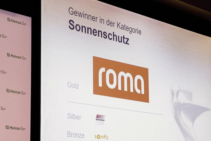 Roma wurde von über 2000 Architekten und Planern auf den ersten Platz in der Kategorie Sonnenschutz gewählt. 