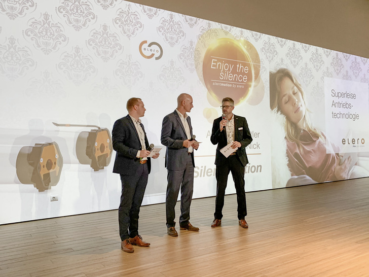 Manpower war bei der Vorstellung der neuen Silent Motion-Antriebe angesagt. Mit einer aufwändigen Bühnen- und Videoshow wurden die neuen Antriebe im NicePlace in Oderzo vorgestellt.