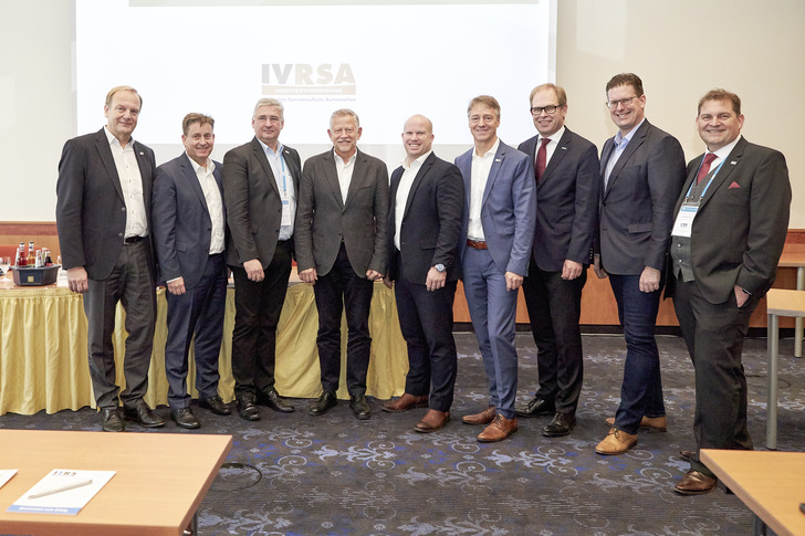 ﻿Der neue Vorstand ist durch Repräsentanten der Unternehmen  Warema, Flexalum, Hella, MHZ,  Heim&Haus, Rödelbronn und Somfy vertreten. - © Foto: ITRS
