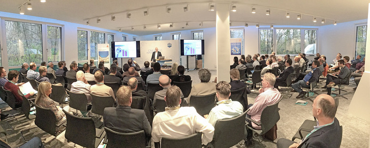 120 Teilnehmer aus fünf Ländern diskutierten bei dem Branchentreff im neuen Forschungs- und Innovationszentrum (FIZ).