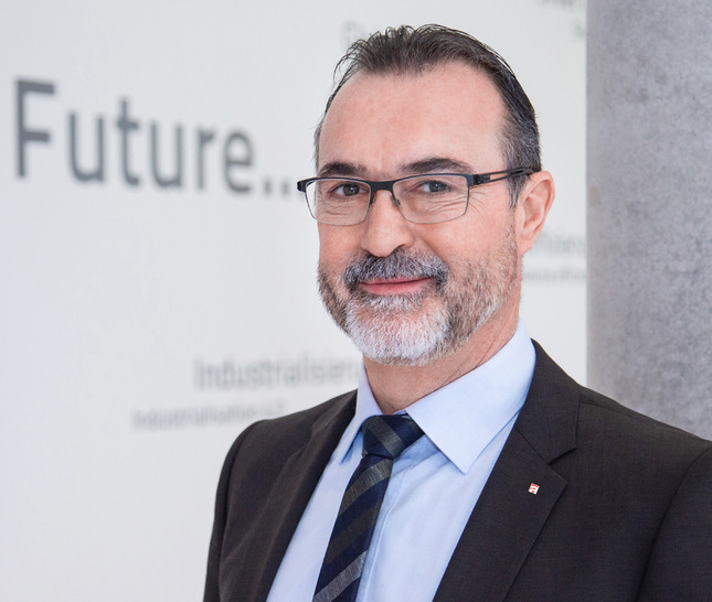 Der bisherige Key-Account-Manager bei aluplast, Oliver Schweitzer, hat jetzt die Gesamt-Verantwortung für den Vertrieb für Deutschland übernommen.