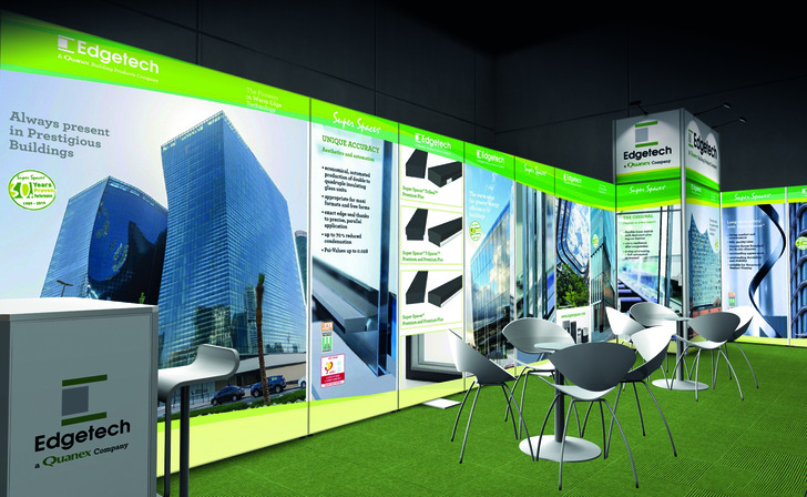 Am Messestand von Edgetech können sich Fensterbauer und Isolierglas-Hersteller umfassend über flexible Abstandhalter und die Warme Kante informieren. - © Foto: Edgetech
