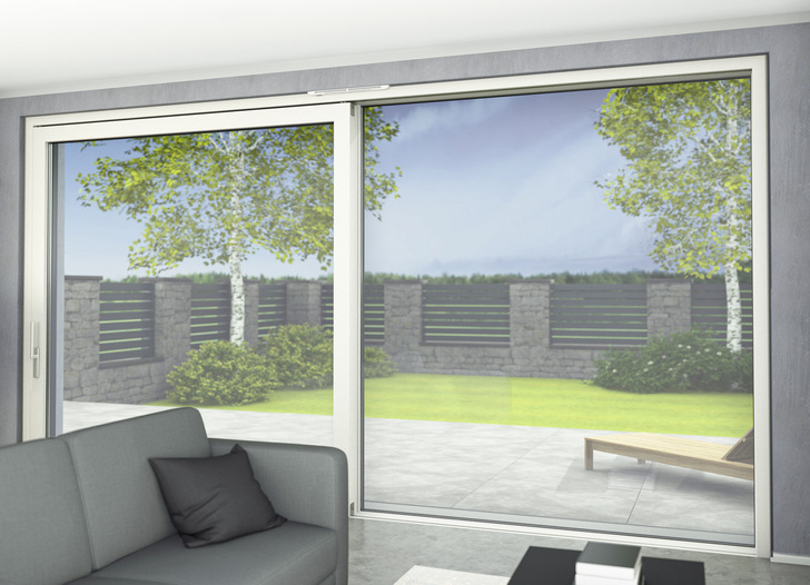 Auch für Hebe-Schiebe-Elemente ideal: Dank seines teleskopierbaren Kanals lässt sich der feuchtegeführte Lüfter Aeromat flex HY an unterschiedliche Profiltiefen anpassen.