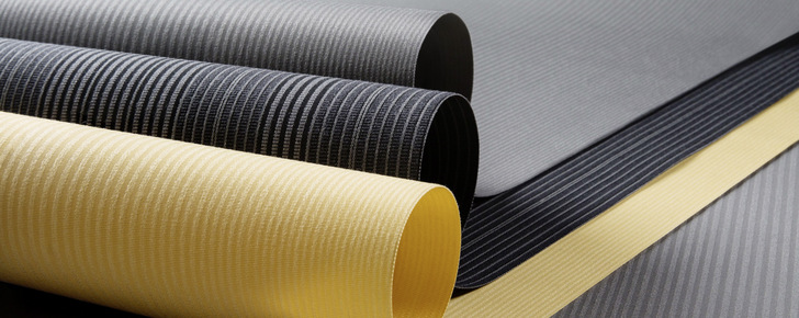 Die zusätzlich verfügbaren Lumera 3D Stoffe empfehlen sich durch die erweiterten optischen Effekte.