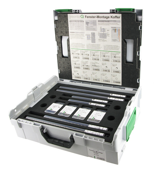 Der neue greenteQ Fenster-Montagekoffer bietet alle notwendigen Werkzeuge griffbereit zur Hand.