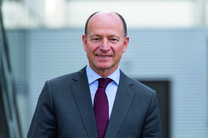 Frank R. Keller, Vorstandsvorsitzender elumatec AG