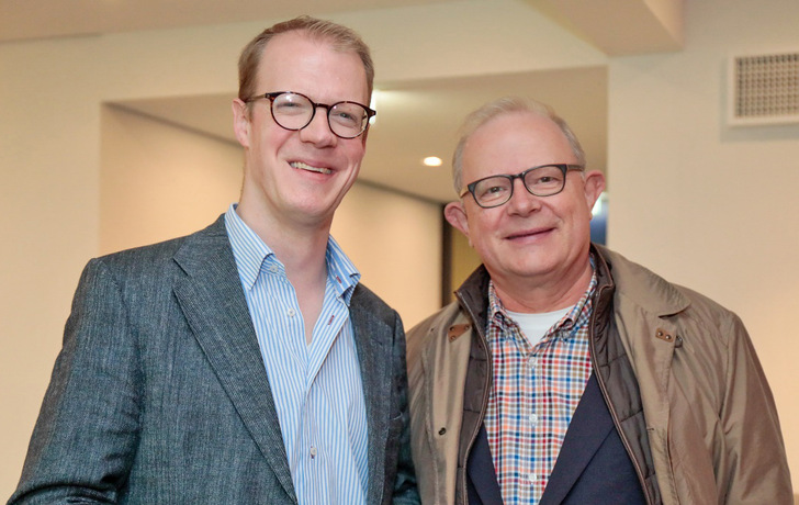 Erwin Fidelis Reisch (65) wird nach fast vier Jahrzehnten als Verleger den Staffelstab an seinen Sohn Robert Reisch (37)  weiterreichen.