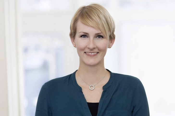Charlotte Röber ist Geschäftsführerin der EPPA, dem Industrieverband der europäischen PVC-Fensterprofilhersteller. - © Foto: www.lichtblick-bonn.de
