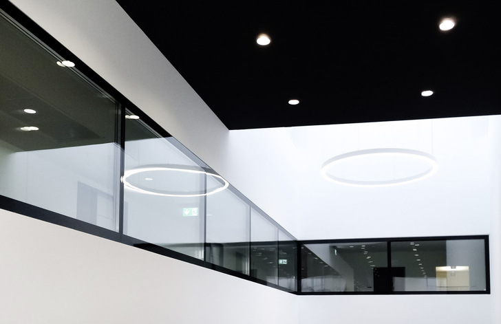 Das flächenbündige Planline-System wurde für die Gestaltung von Innenräumen entwickelt.