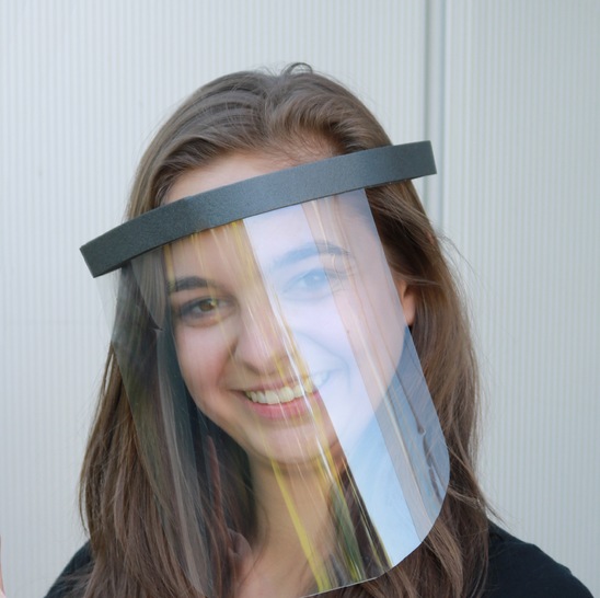 Neben Theken lassen sich auch Visiere mit der Haverkamp Hygieneschutzfolie fertigen.