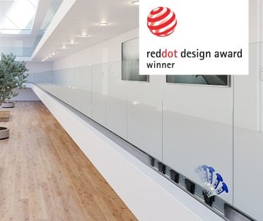 Das Q-disc Brüstungssystem von Q-railing wurde jetzt mit dem Red Dot Design Award 2020 ausgezeichnet.
