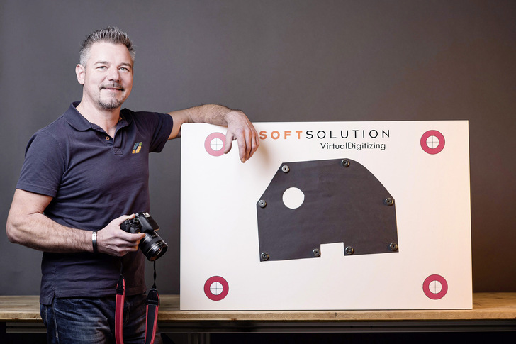 Um für Modellscheiben die passenden Schablonen herzustellen, braucht es nur eine Kamera bzw. ein Smartphone sowie die passende Softsolution Software - VirtualDigitizing.