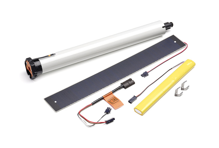 Die Bausteine für solare Lösungen hat Elero zu Bundles zusammengefasst. Man wählt zwischen verschiedenen Antriebstypen sowie Solarpanel und Akkus.