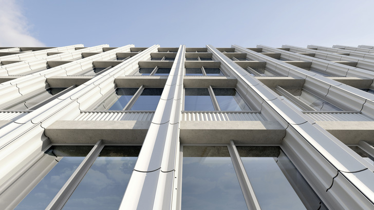 Beim  B:HUB in Berlin sind rund 11 000 m2 Glas von Saint-Gobain verbaut. Eine Reihe von Gläser erfüllt Sicherheitsfunktionen wie Alarm, Durchwurf- und Durchbruchhemmung.  