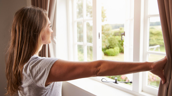 Erste 100% UV-härtende Holzbeschichtungen von Sikkens Wood Coatings eröffnen Fensterherstellern neue Möglichkeiten