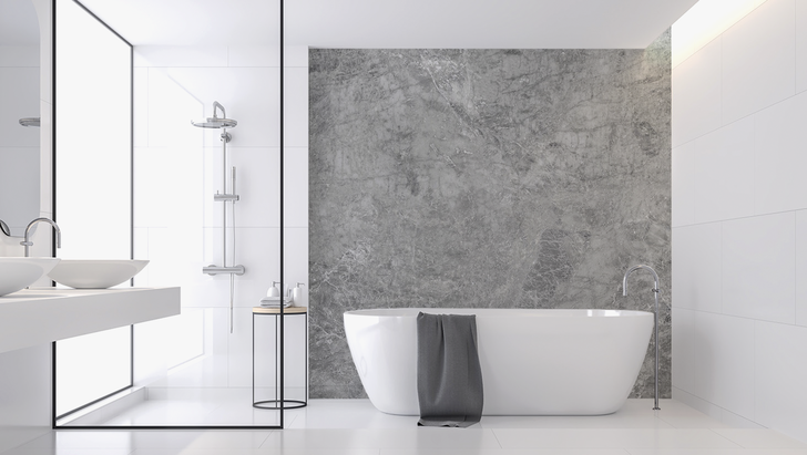 Auch für das B﻿adezimmer bedruckt Pilkington Austria die Gläser mit einer Vielzahl an Bildern, Dekoren und Designs, es gibt sogar eine eigene Wood & Stone Collection. 