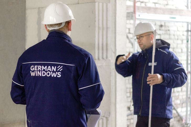 Ob beim Fachhändler vor Ort oder direkt auf der Baustelle: Durch den Ausbau seines technischen Vertriebs will Fensterbauer German Windows (Südlohn-Oeding) manchen Handelspartnern die Scheu vor Fassadensystemen ­nehmen. - © Foto: GW GERMAN WINDOWS, Südlohn-Oeding
