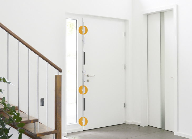 Mehrfachverriegelung Secury ePower Home: Die Tür wird motorisch geöffnet und wieder verriegelt. - © Foto: Gretsch-Unitas GmbH
