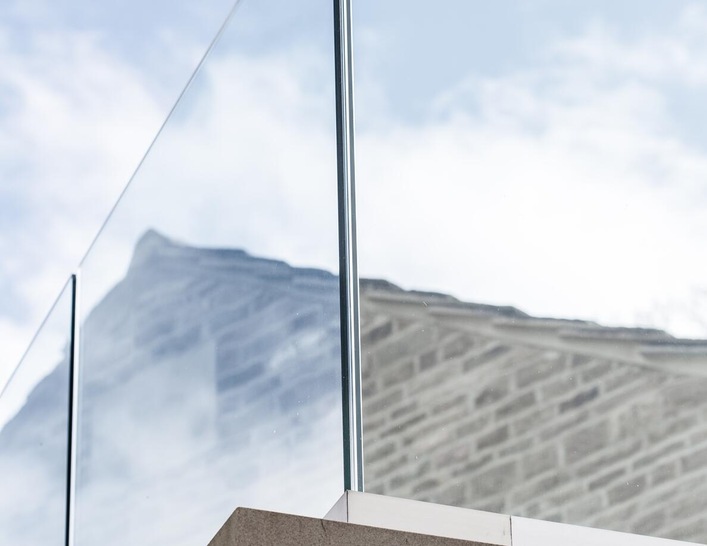 Ganzglasgeländer von OnLevel