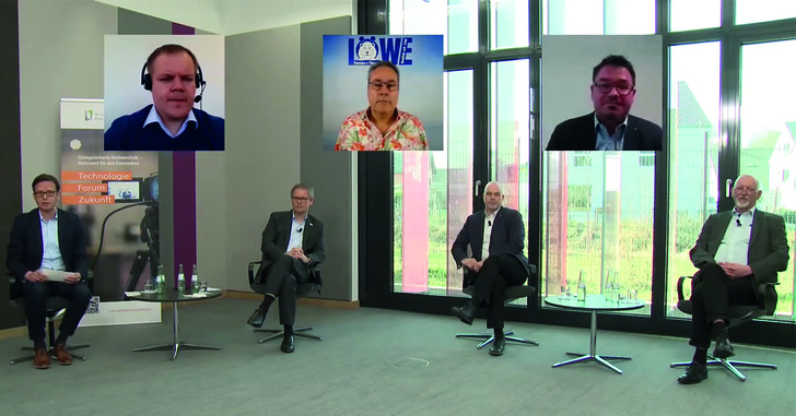 Dem Moderator Daniel Mund standen Experten Rede und Antwort. Sie waren live vor Ort bei RAL in Bonn und auch per Video zugeschaltet.