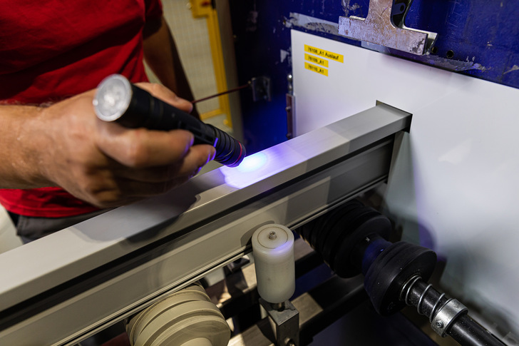 ReFrame Profile sind hochwertig mit der Oberflächentechnologie pro-CoverTec von profine veredelt.