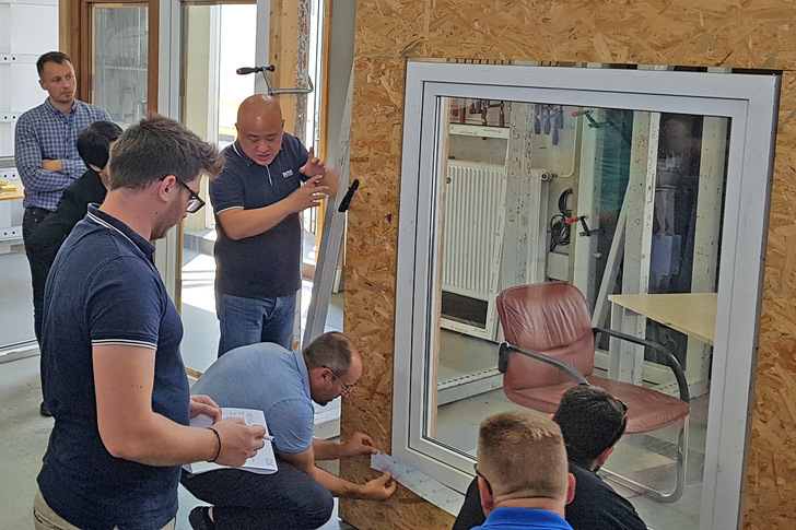 Das Seminar kann diesmal coronabedingt leider nicht die praktische Anwendung abbilden und findet ausschließlich onlline statt. 