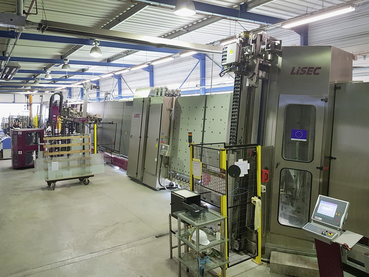 Bei der Isolierglas-Linie setzt die SA Michel Deschanet auf ein Anlagentechnik von Lisec.