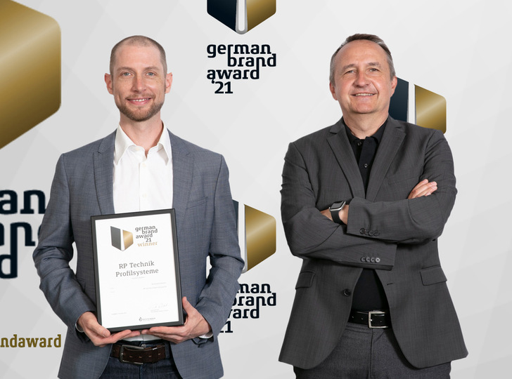 Guido Wortmeier, Geschäftsführer der RP Technik und Marketingleiter Stefan Langen (v.r.)