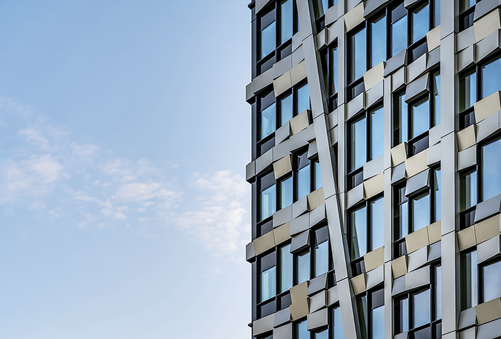 In den Isoliergläsern der 14 600 m 2  Fassade des Økern Portal in Oslo sind Superspacer von Edgetech verbaut.
