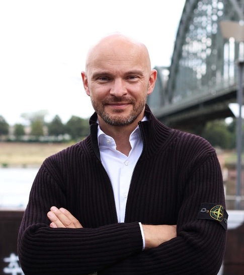 René Precker übernimmt die Leitung des Vertriebs von Hermann Frerichs, der vergangenes Jahr überraschend verstarb.