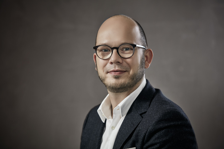Auch K adeco -Geschäftsführer Ulf Kattelmann unterstreicht die Bedeutung der Fachmesse: „ Wir sind  auf der R+T am Start! Wir freuen uns auf viele persönliche Gespräche und spüren dieses Bedürfnis auch bei unseren Partnern.“