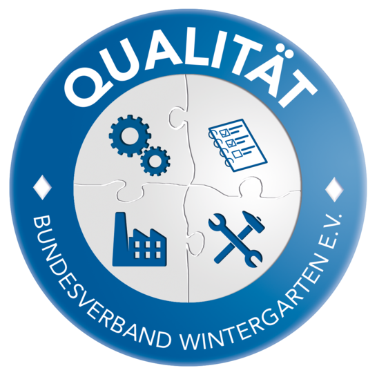 Das Qualitäts- und Zertifizierungssystem des Bundesverbandes Wintergarten e.V. umfasst vier Bereiche: System, Planung, Fertigung und Montage. - © Bundesverband Wintergarten e.V.
