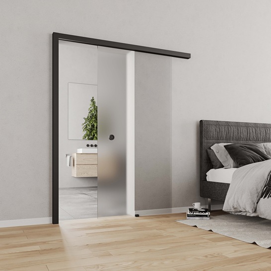 Die Helm GT-Beschlagserie von Woelm für Glasschiebtüren zeichnet sich durch ihre ausgefeilten technischen Features aus.