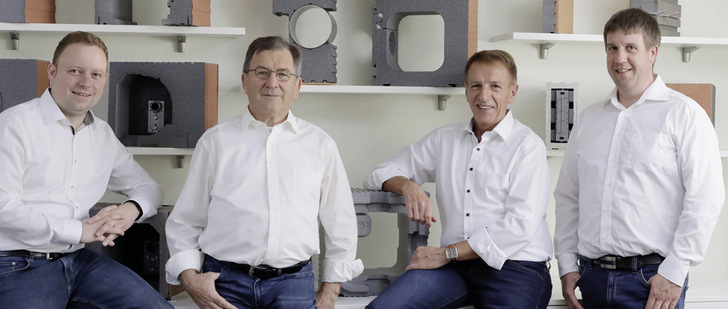 Die aktuelle und künftige Diha-Führung, von links: Prokurist Andreas Klob, die ­beiden Gründer und Geschäftsführer Konrad Wetzstein und Anton Kempter sowie der technische Leiter Stefan Kempter.