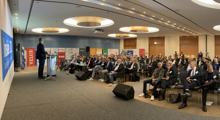 Der VFF Jahreskongress fand 2021 in Berlin statt, diesmal geht es in die Rhein-Metropole Düsseldorf.  - © Daniel Mund / GLASWELT
