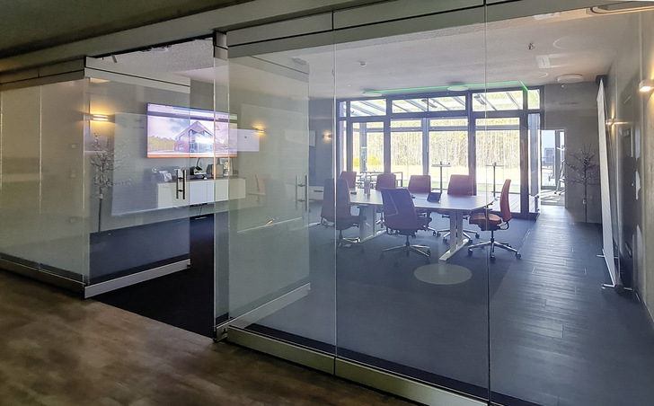 Interessanter Markt: Schaltbare Gläser für Innentüren und Trennwände