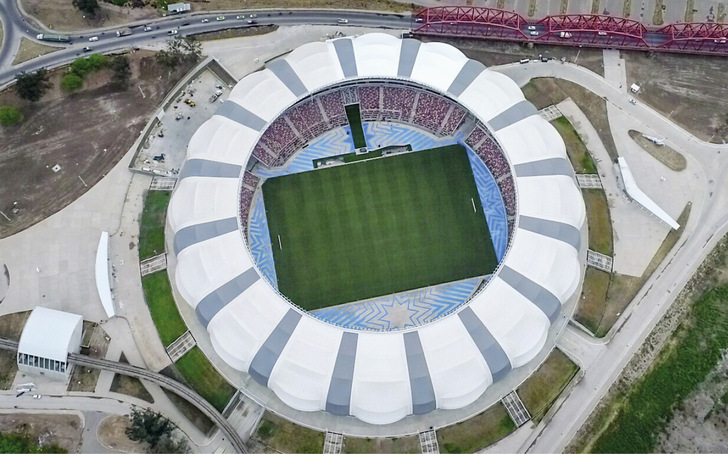 Blick von oben auf das Stadion „The Unique Mother of ­Cities“ in Santiago del Estero in Argentinien.