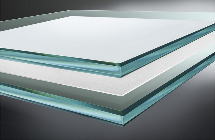 Bei der Bemessung von VSG besteht in der Schweiz neben﻿ dem vereinfachten Verfahren die Möglichkeit, den Schubverbund der VSG-Folie zu berücksichtigen.