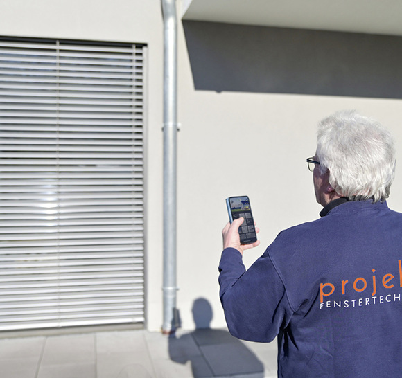 Toni Silberhorn ist begeistert von der einfachen ­Bedienung über die Becker App CentralControl.