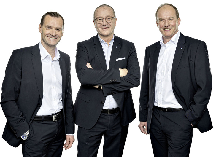 Klaus Bichler (links) komplettiert die Maco-Geschäftsführung. 
In der Mitte Guido Felix, rechts Michael Weigand. - © Foto: Preschl / MACO

