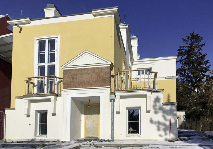 Villa Wassermann in Wien, Bauart: Pfostenstock, Pos. i. d. Wand: außenbündig; ­Öffnungsrichtung: außen öffnend, , Besonderheit: Außenfenster neu.