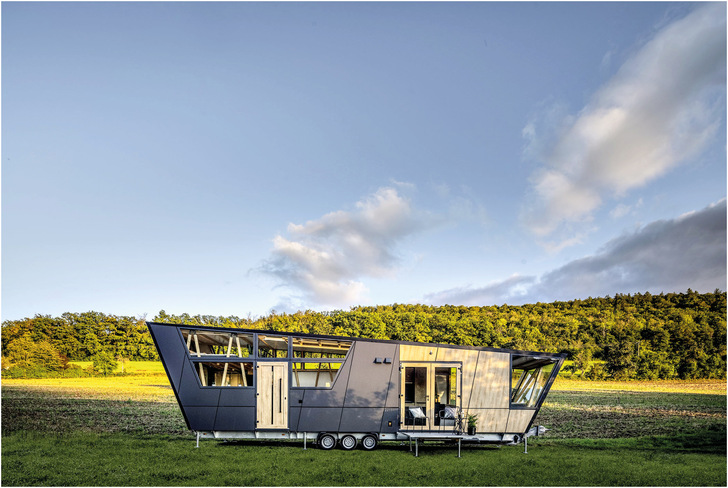 Ein smartes und mobiles Tiny House, das aktuelle Trends aufgreift und darüber hinaus in die Zukunft des Wohnens weist: das ContiHome. - © Foto: Continental
