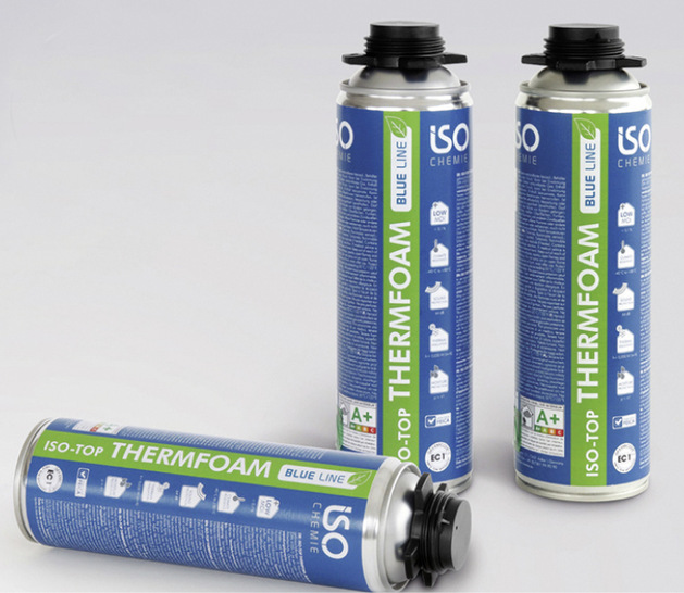 Iso-Top Thermfoam „Blue Line“ ist aufgrund seiner ­verarbeitungsfreundlicheren Zusammensetzung von der Schulungspflicht ausgenommen. - © Foto: ISO-Chemie GmbH
