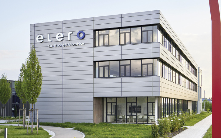 Mit einem ambitionierten Investitionsprogramm möchte elero – Sun Shading ­Solutions Nice auch künftig Lieferfähigkeit und Preisstabilität sicherstellen.