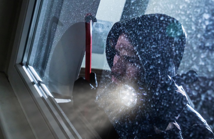 Durch mehr und immer bessere Sicherungsmaßnahmen  wird dafür gesorgt, dass die Chancen für Einbrecher immer geringer werden, ihren Plan in die Tat umzusetzen.