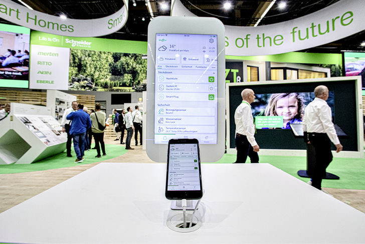 Bei der Haus- und Gebäudeautomation standen vor allem technische Innovationen im Fokus der Aussteller und Besucher.