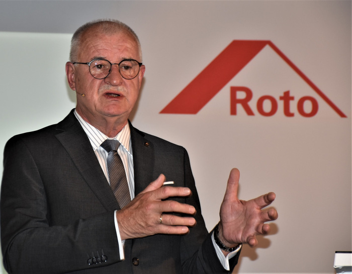 Der Alleinvorstand der Roto Frank Holding AG, Dr. Eckhard Keill. - © Daniel Mund / GLASWELT
