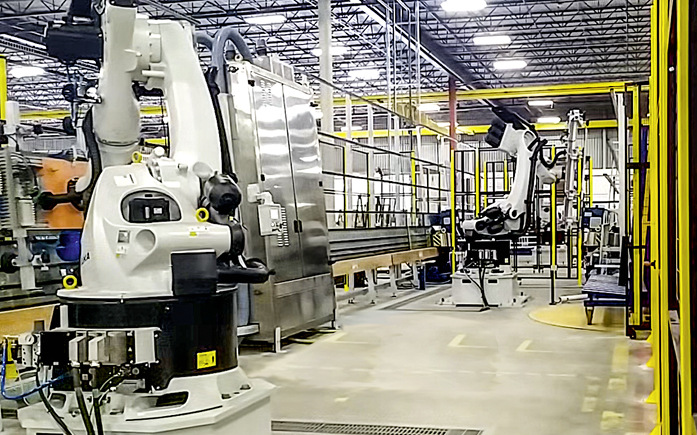 Bei Vertikalschleifanlagen lassen sich unter Roboter-Einsatz bis zu zwei Mitarbeiter pro Schicht einsparen. - © Foto: Bovone
